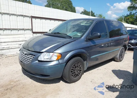2002 Chrysler Voyager z USA, uszkodzony, nr VIN 1C8GJ25372B661573